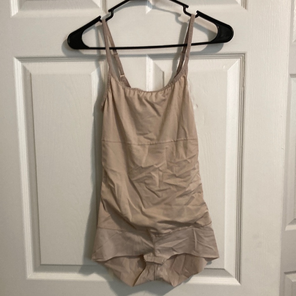 Maidenform shapewear